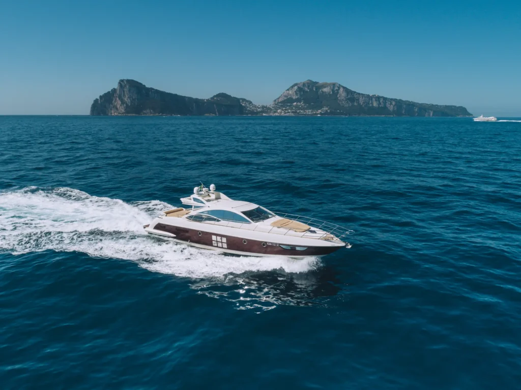 Azimut 62S